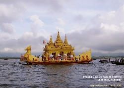 Myanmar. Phaung-Daw-Oo Festival, Inle Lake. Toa Payoh Vets