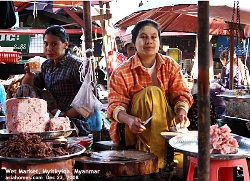 Interesting goods and produce, Wet Markets, Myitkyina, Myanmar unlike Singapore's Wet Markets. Asiahomes.com 